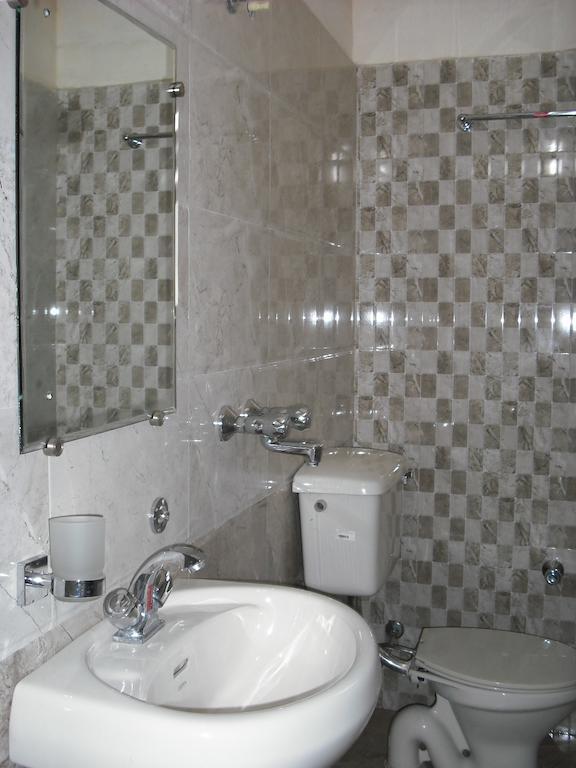אמריצר Hotel Gs Paradise חדר תמונה
