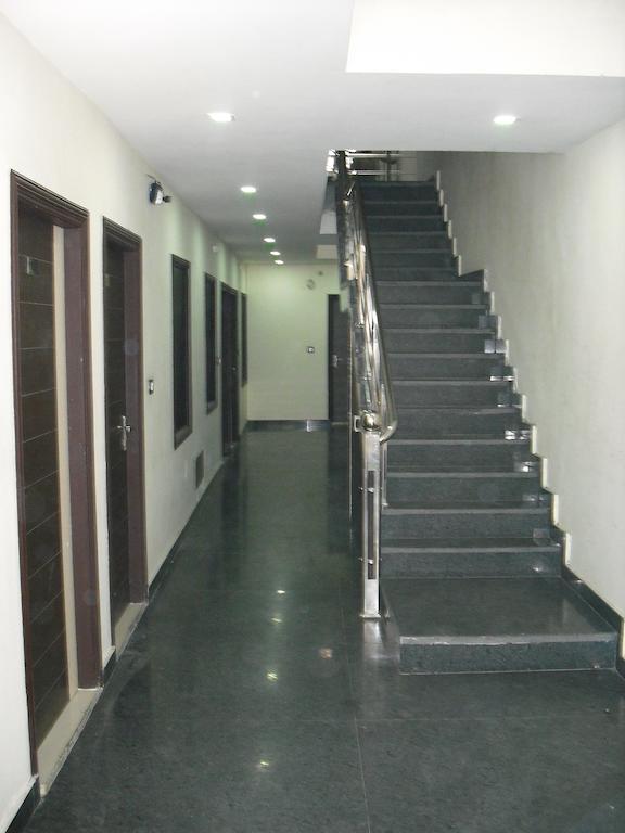 אמריצר Hotel Gs Paradise מראה חיצוני תמונה
