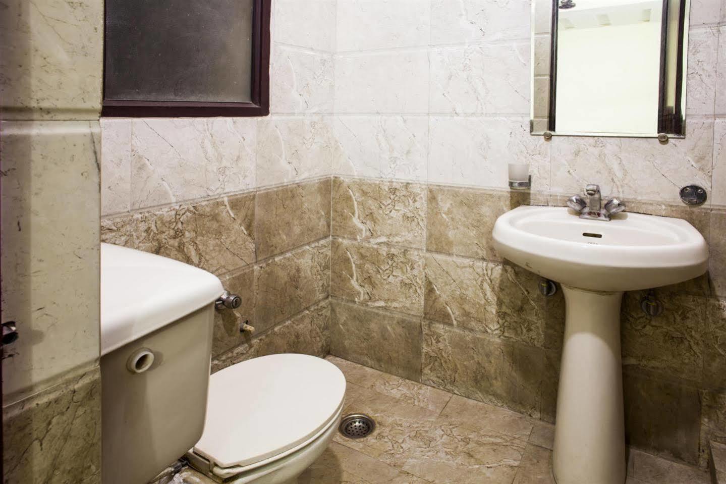 אמריצר Hotel Gs Paradise מראה חיצוני תמונה